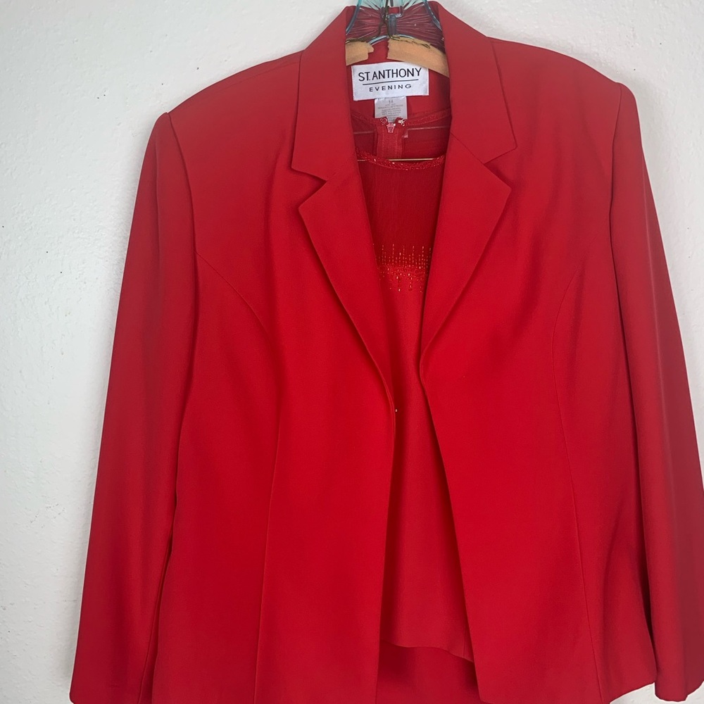 St. Anthony evening. Skirt suite